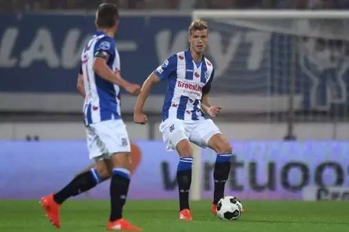 不仅展示了 不仅展示了