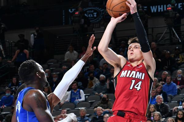 联赛中成绩 联赛中成绩