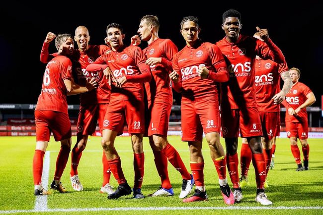 育竞技中 育竞技中