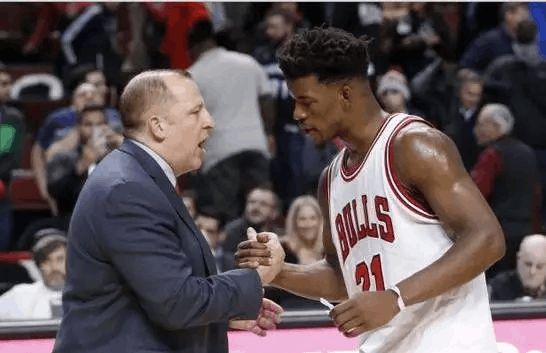 还在场上创 还在场上创